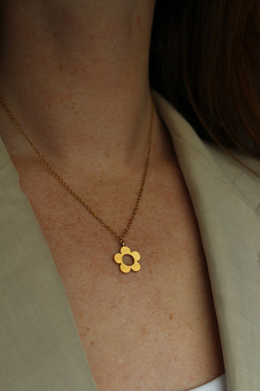 Beautiful Flower - Necklace - Stainless Steel